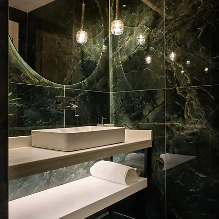 Curcumelli Luxury *