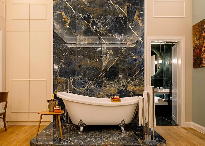 Curcumelli Luxury דירה