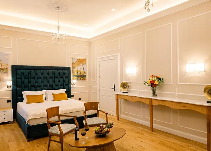 Curcumelli Luxury Corfu (city)