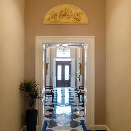 Curcumelli Luxury