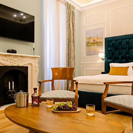 Curcumelli Luxury *